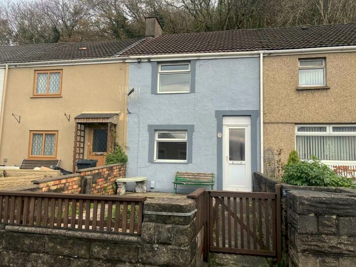 2 Bedroom House To Rent In Neath Road, Briton Ferry, Neath, SA11