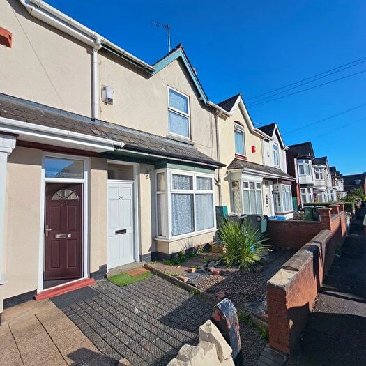3 Bedroom Terraced House To Rent In Salisbury Road, B70