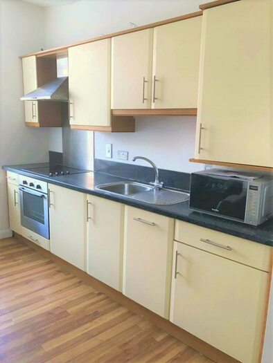 Studio To Rent In The Kingsway, Portland House, City Centre, Swansea, SA1