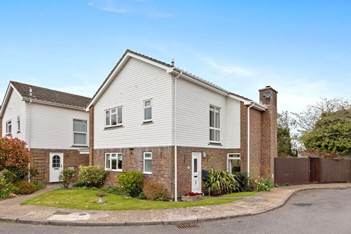 3 Bedroom Detached House For Sale In Susans Close, East Hoathly, BN8