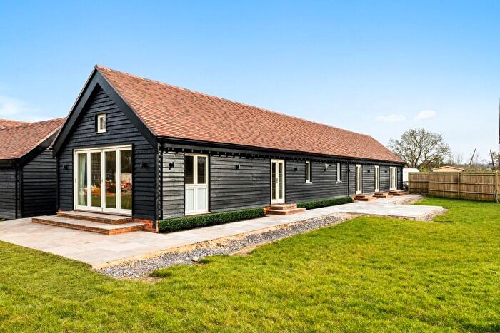 4 Bedroom Barn To Rent In Toad Hall, Burpham Court Farm, GU4