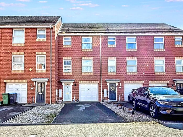 4 Bedroom Town House To Rent In Sandford Close, Wingate, TS28