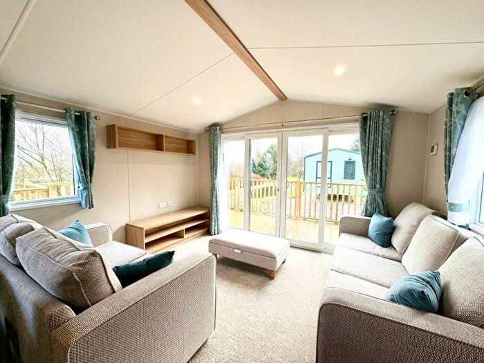 2 Bedroom Caravan For Sale In Castle View Park, LA6