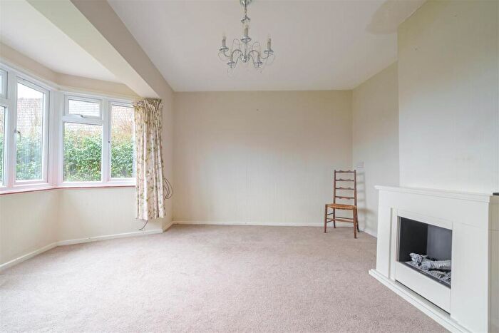2 Bedroom Detached Bungalow For Sale In Coronation Close, Pewsey, SN9