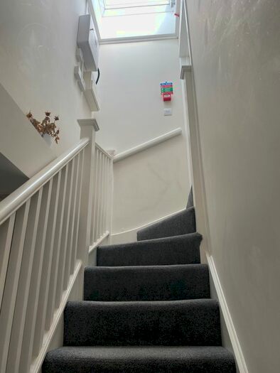 Studio To Rent In Second Avenue, Studio Flat, London, NW4