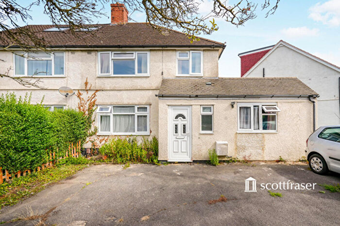 5 Bedroom Semi-Detached House To Rent In Nicholson Road, Headington Ohw, OX3