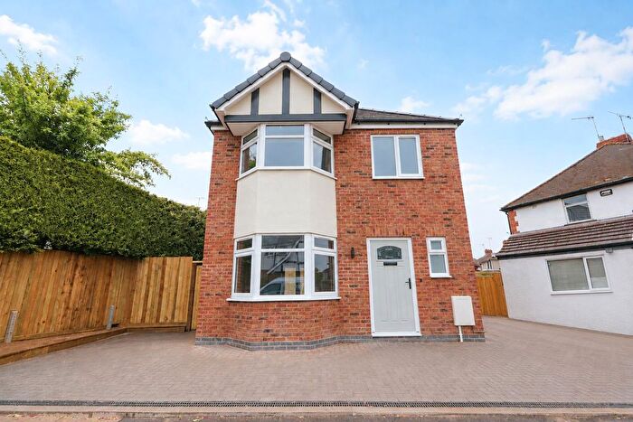 3 Bedroom Detached House To Rent In Ulverscroft Road, Cheylesmore, Coventry, CV3