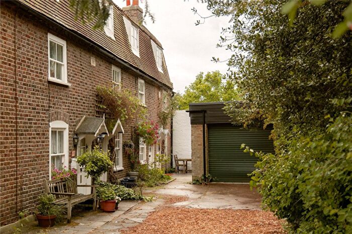 2 Bedroom Terraced House To Rent In Hanford Row, Wimbledon, SW19