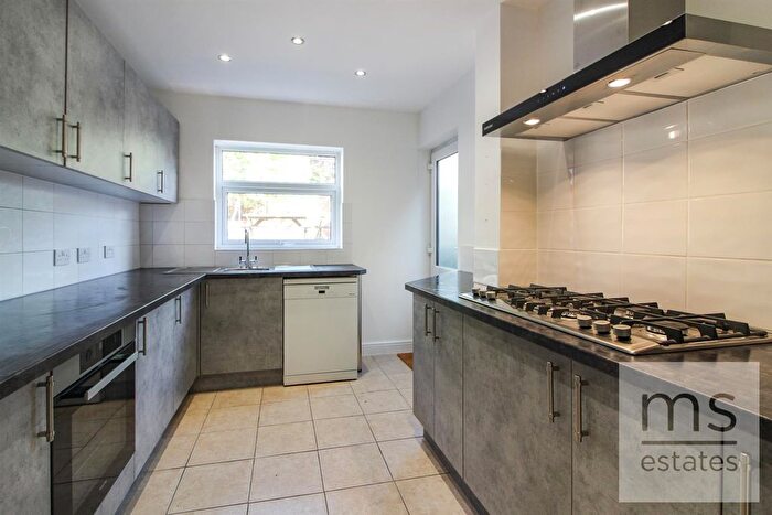 7 Bedroom Detached House To Rent In Harrington Drive, Nottingham, NG7