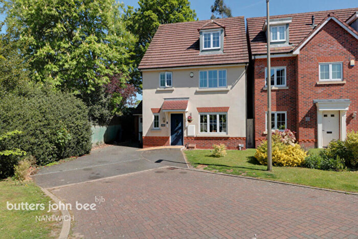 4 Bedroom Detached House For Sale In Holly Place, Nantwich, CW5