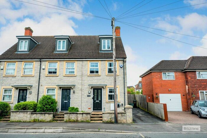 3 Bedroom House To Rent In Morley Road, Staple Hill, Bristol, BS16