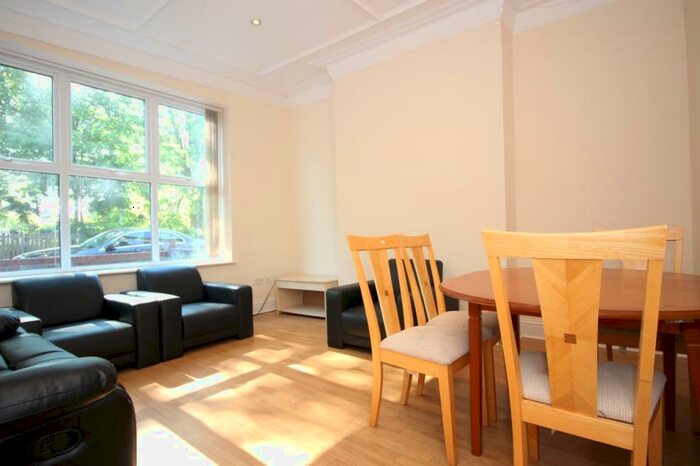 4 Bedroom Terraced House To Rent In Ilford Road, Jesmond, Newcastle Upon Tyne, NE2