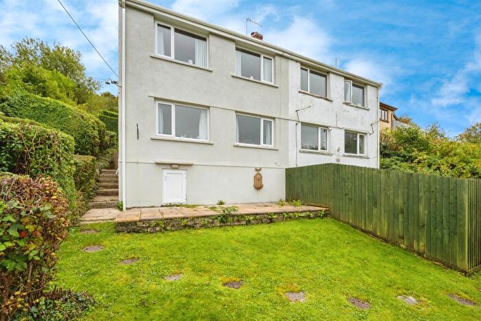 3 Bedroom Semi-Detached House For Sale In Wenallt Road, Tonna, Neath, SA11