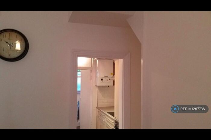 3 Bedroom Terraced House To Rent In Norfolk Road, London, E6
