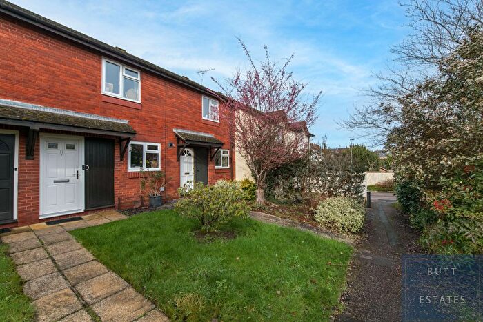 2 Bedroom Terraced House For Sale In Roseland Drive, Exeter, EX1