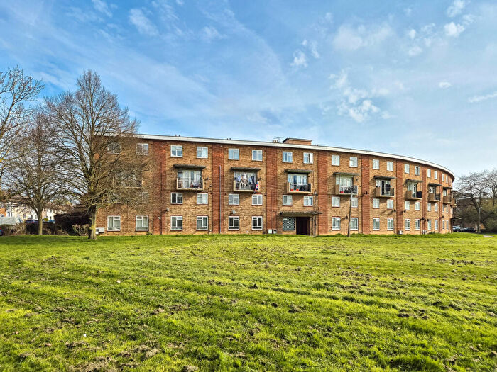 2 Bedroom Duplex To Rent In Pennymead, Harlow, Essex, CM20