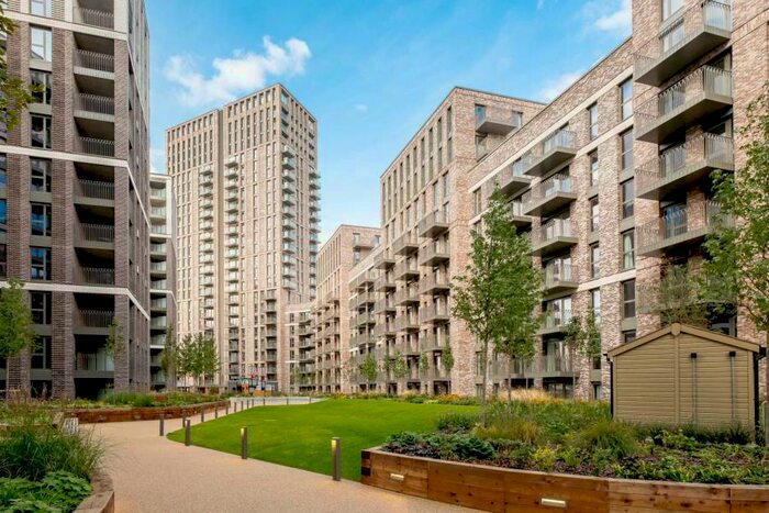 3 Bedroom Apartment To Rent In Canada Gardens, Wembley Park, HA9