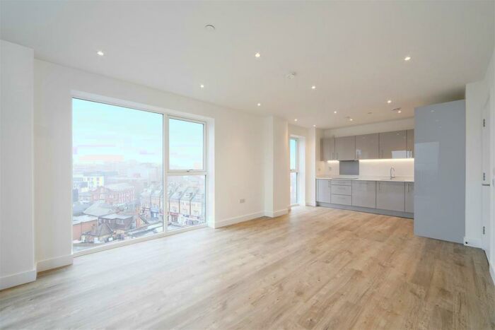 2 Bedroom Apartment To Rent In Byron Court, St John's Road, Harrow, HA1