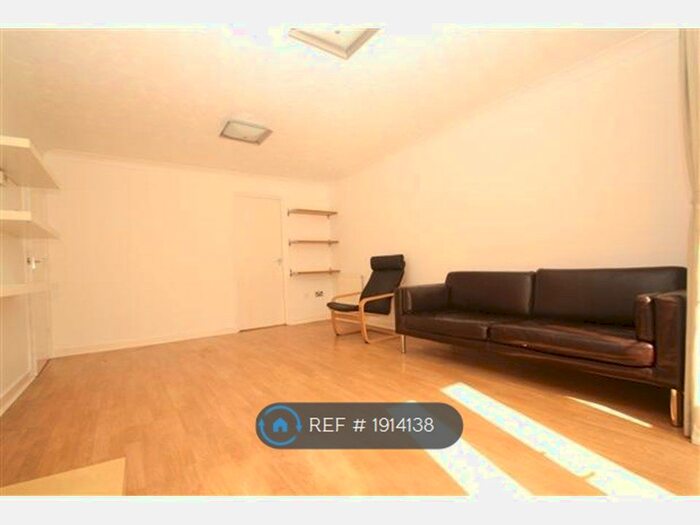 2 Bedroom Flat To Rent In Buick House, London, E3