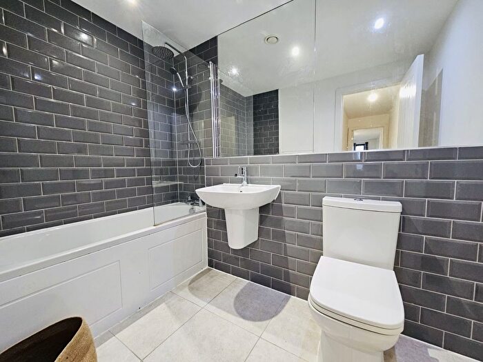 1 Bedroom Flat To Rent In Parliament Street, Liverpool, L8