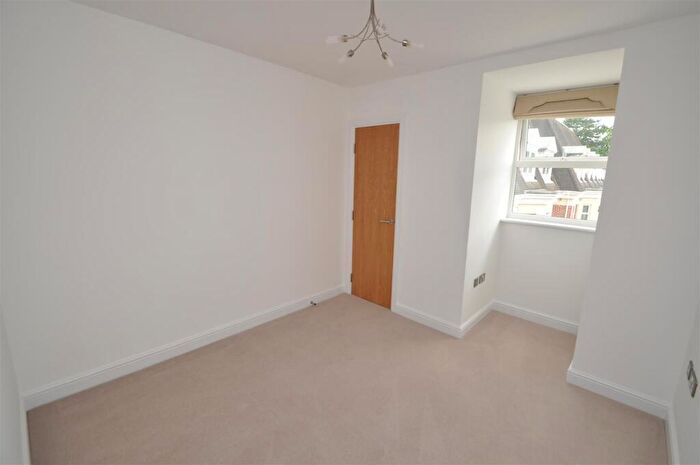 2 Bedroom Apartment To Rent In Elmhurst Court, Camberley, GU15