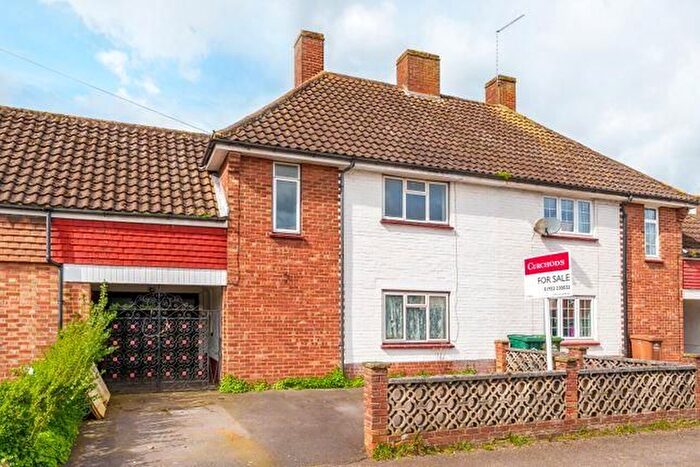 Studio To Rent In Hawthorn Way, Shepperton, TW17