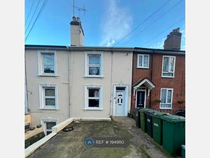 1 Bedroom Flat To Rent In Garlands Road, Redhill, RH1