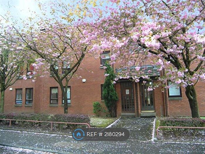 2 Bedroom Flat To Rent In Budhill, Glasgow, G32