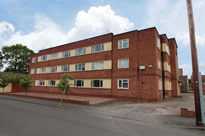2 Bedroom Apartment To Rent In Knoyle Court, Scotts Road, Stourbridge, DY8