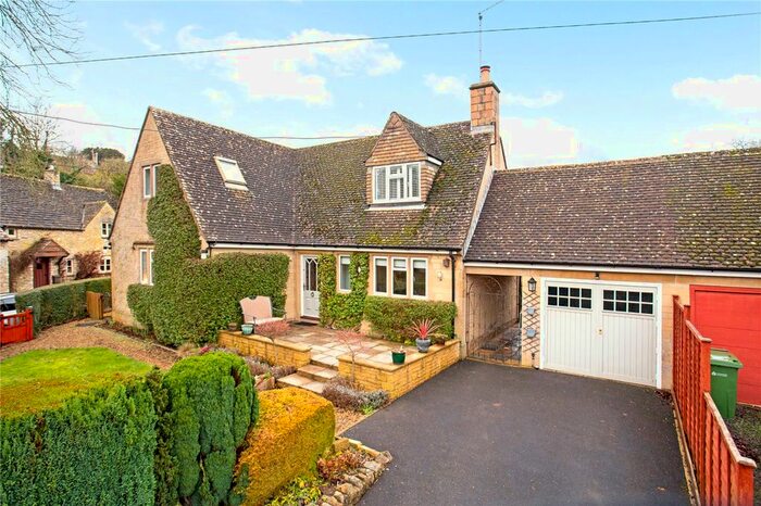 3 Bedroom Link Detached House For Sale In Queen Street, Chedworth, Cheltenham, Gloucestershire GL54