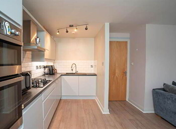 3 Bedroom Apartments For Sale In Hawthornden Building, Belfast, BT6