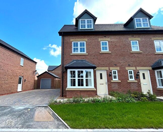 4 Bedroom Semi-Detached House To Rent In Kestrel Road, Fulwood, PR2