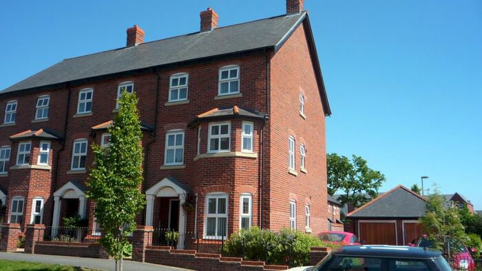 3 Bedroom Town House To Rent In Cheshires Way, Saighton, CH3
