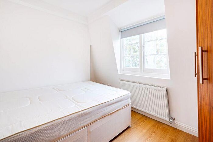 1 Bedroom Flat To Rent In City Road, EC1V