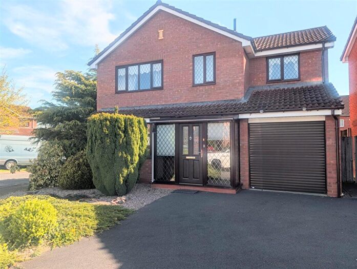 4 Bedroom Detached House For Sale In Cranborne Close, Belmont, Hereford, HR2