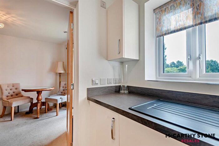 1 Bedroom Flat For Sale In Gibson Court, Tattershall Road, Woodhall Spa, LN10