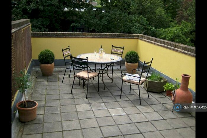 1 Bedroom Flat To Rent In Fordwych Road, London, NW2