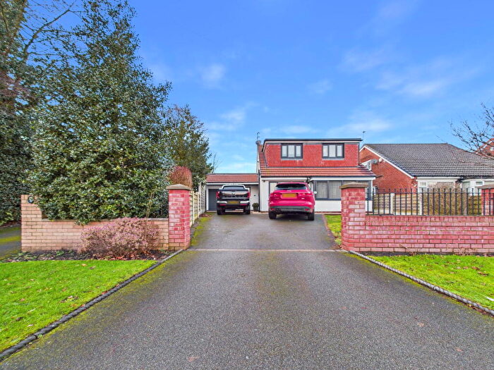 3 Bedroom Detached House For Sale In Brookfield Lane, Aughton, Lancashire, L39