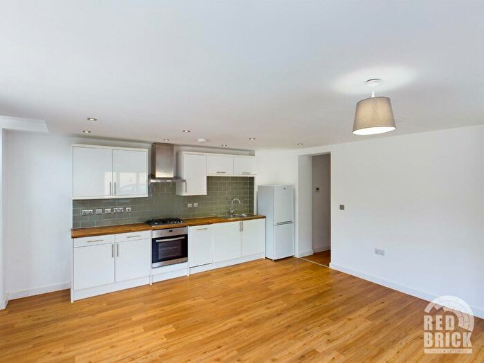 2 Bedroom Apartment To Rent In Moor Street, Coventry, CV5