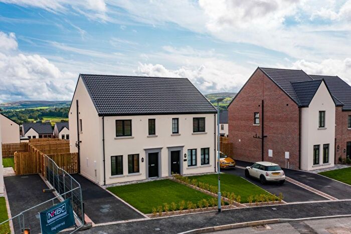 3 Bedroom Semi-Detached House To Rent In Beech Hill View, Drumahoe, BT47