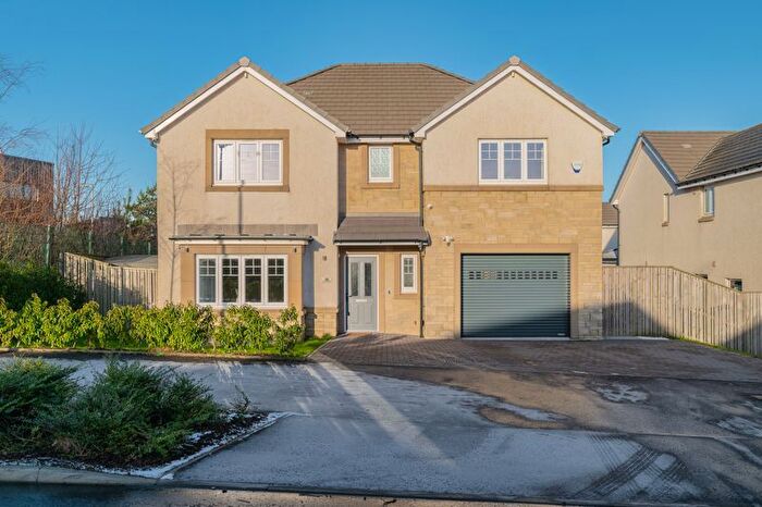 4 Bedroom Detached House For Sale In Maidenhill Grove, Newton Mearns, Glasgow, G77