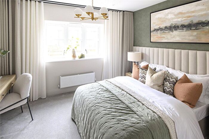 3 Bedroom Terraced House For Sale In Ively Road, Fleet, GU51