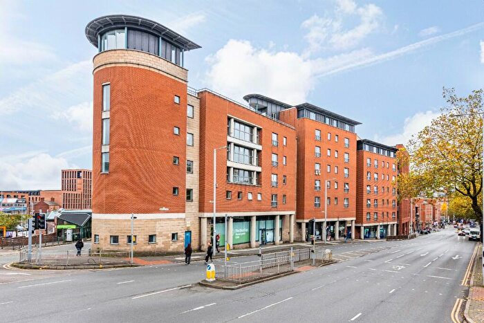 1 Bedroom Flat To Rent In Mansfield Road, Nottingham, Nottinghamshire, NG1