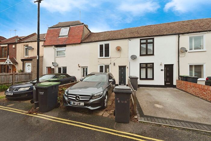 2 Bedroom Terraced House For Sale In Trafalgar Square, Gosport, Hampshire, PO12
