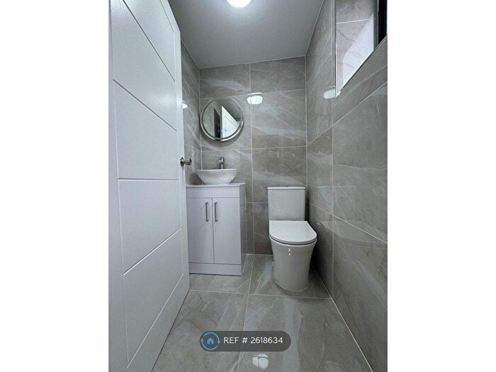 2 Bedroom Flat To Rent In Staines Road, Feltham, TW14