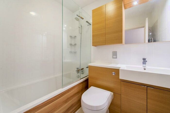 1 Bedroom Flat To Rent In Daventry Street London, NW1