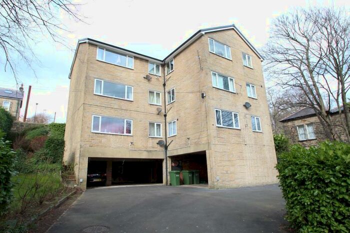 2 Bedroom Apartment To Rent In Flat, Newlaithes Road, Horsforth, Leeds, West Yorkshire, Leeds, LS18