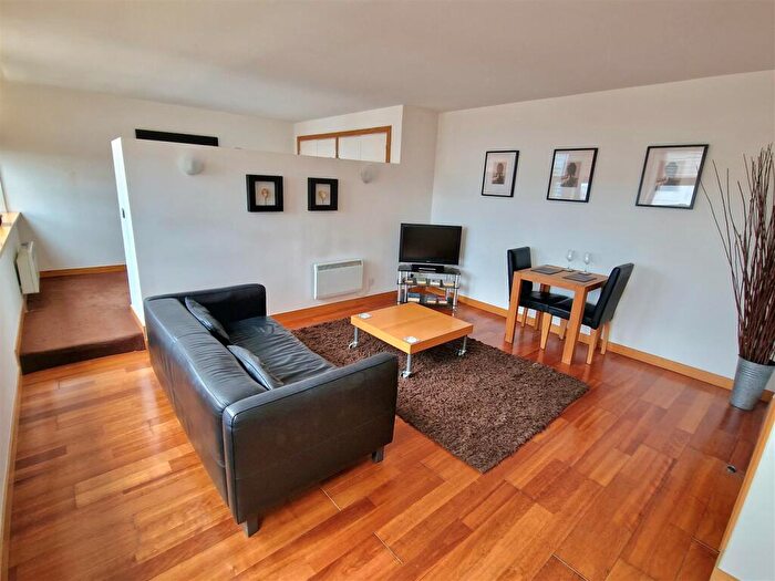 Studio To Rent In Millennium Apartments, Newhall Street, Birmingham, B3