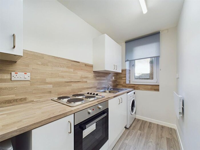 1 Bedroom Flat For Sale In Martin Mews, High Street, Errol, PH2