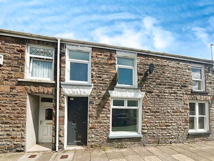 3 Bedroom House To Rent In Dumfries Street, Treherbert, Treorchy, CF42